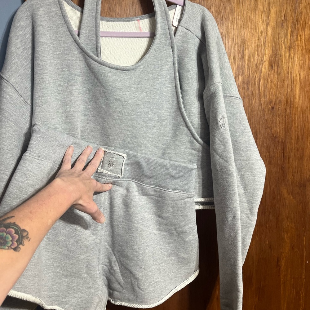 NWT Free People Movement Free Spirit Set - Picture 2 of 2